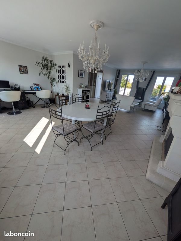 Maison à vendre, 110m², Nieul-sur-Mer