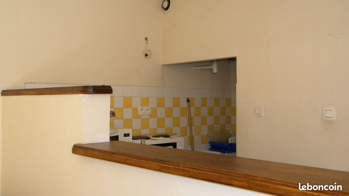 Appartement à louer, 27m², Saint-Raphaël