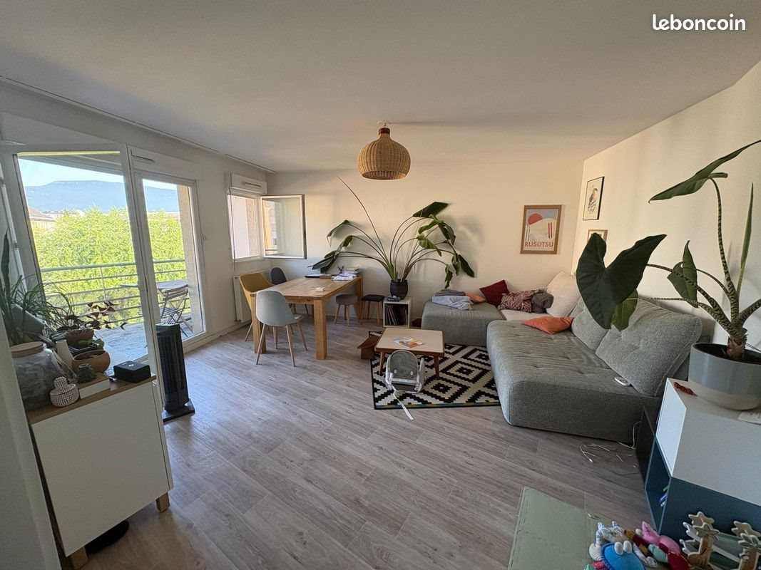 Appartement à louer, 66m², Chambéry