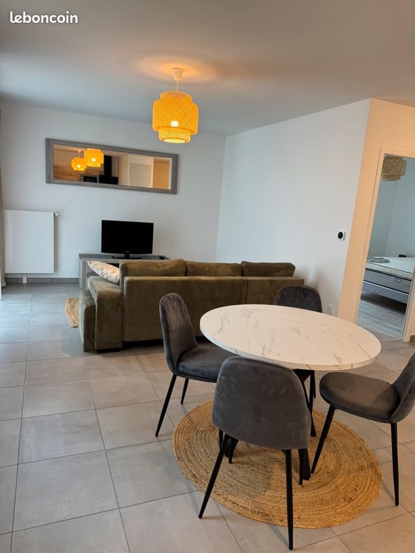 Appartement à louer, 55m², Tinqueux