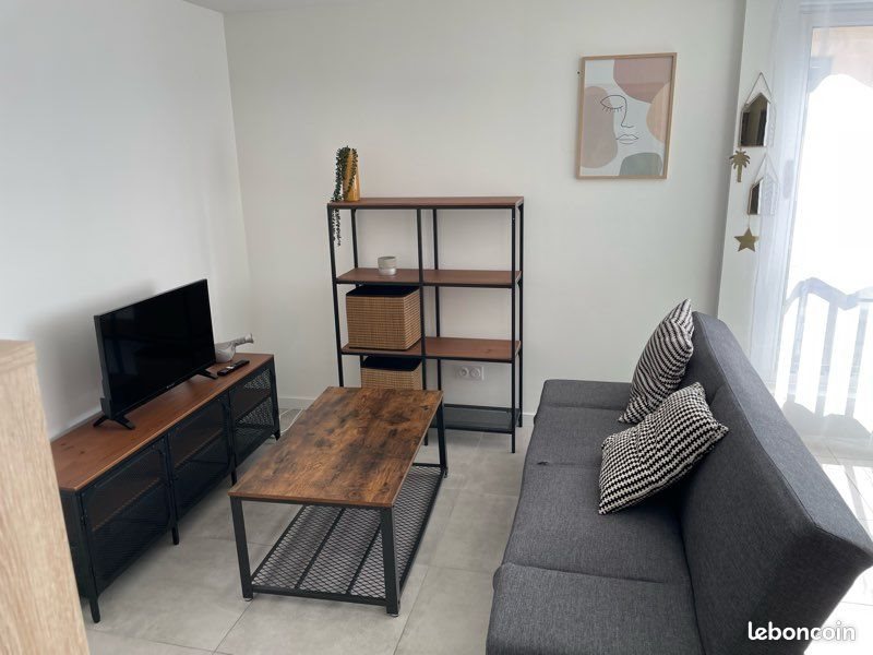 Appartement à louer, 40m², Nîmes