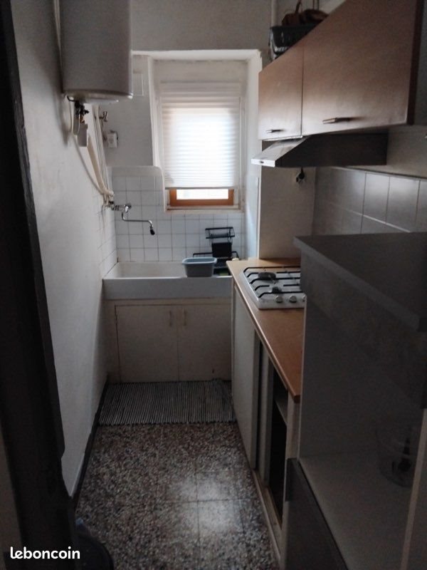 Appartement à louer, 40m², Saint-Hippolyte-du-Fort