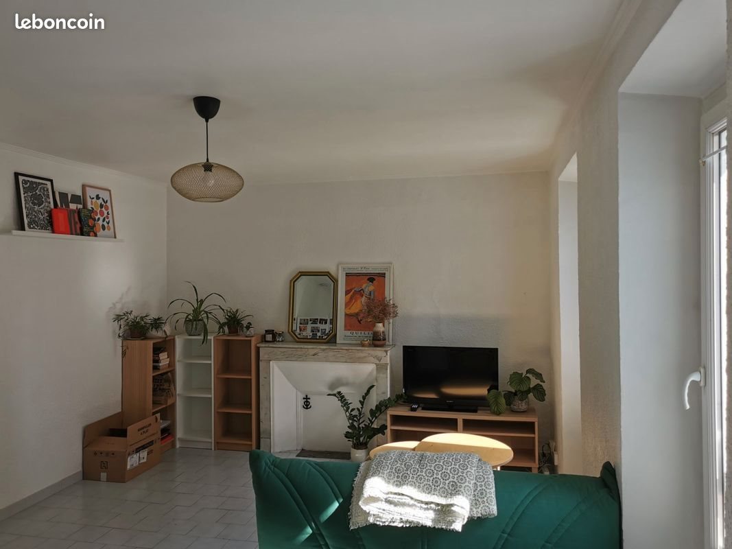 Appartement à louer, 42m², Charleval