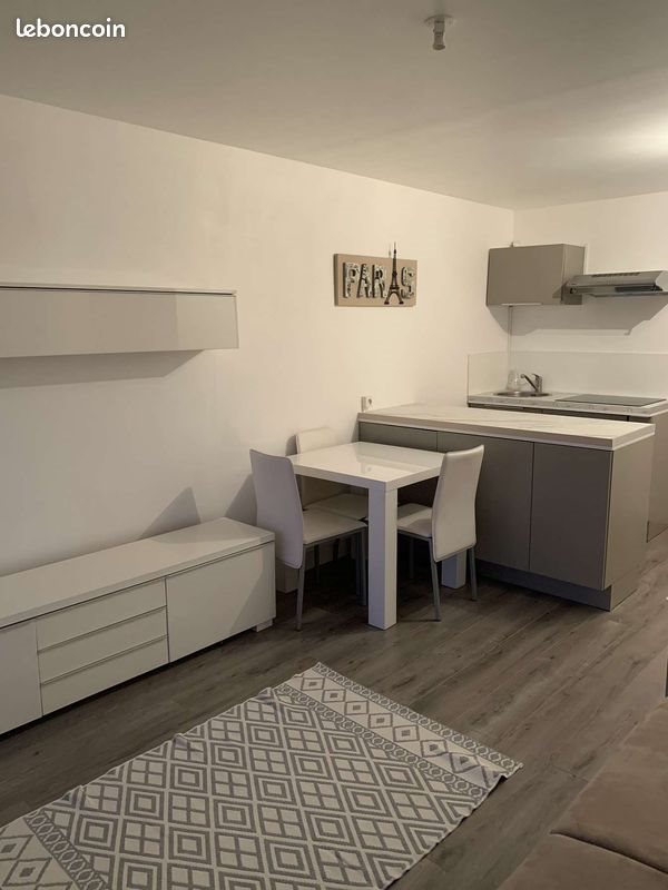 Appartement à louer, 33m², Saint-Jean-de-la-Ruelle