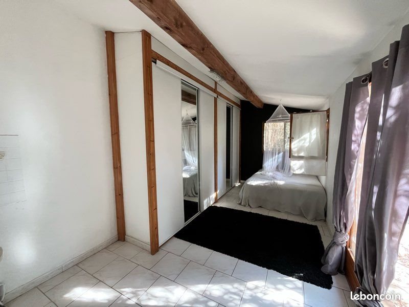 Appartement à louer, 50m², Pélissanne