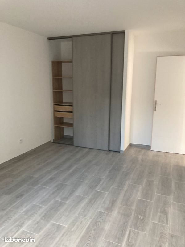 Appartement à louer, 88m², Salindres