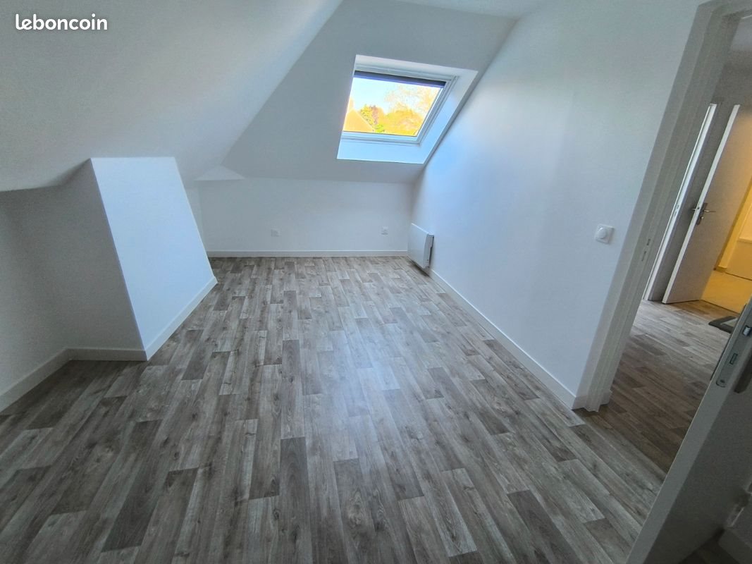 Appartement à louer, 45m², Saint-Omer-en-Chaussée