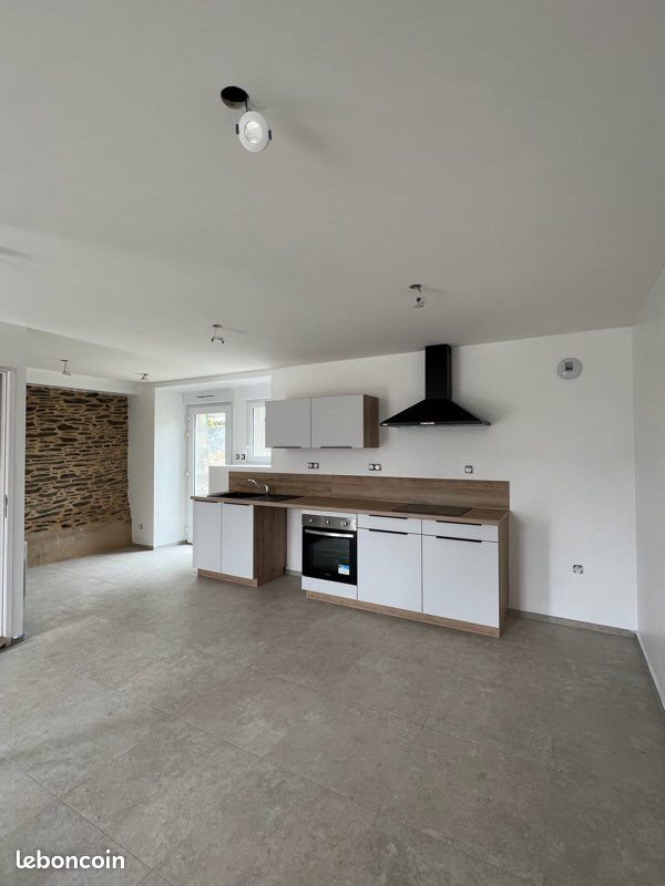 Maison à louer, 70m², Guillac