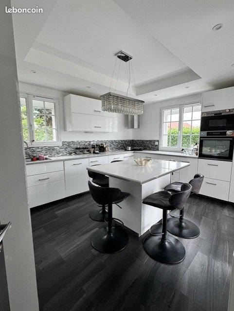 Maison à vendre, 170m², Meyzieu