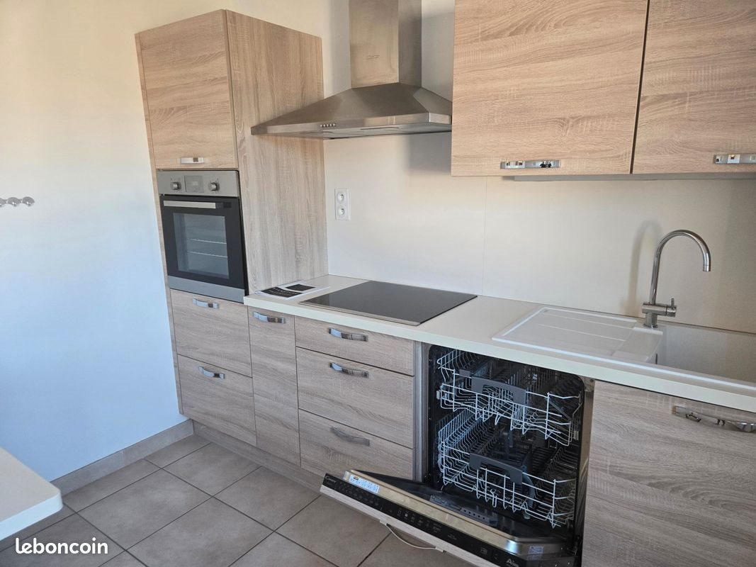 Appartement à vendre, 110m², Bourg-Saint-Andéol