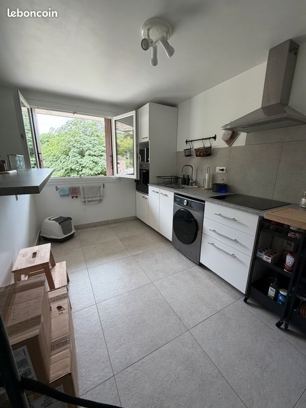 Appartement à louer, 42m², Meyrargues