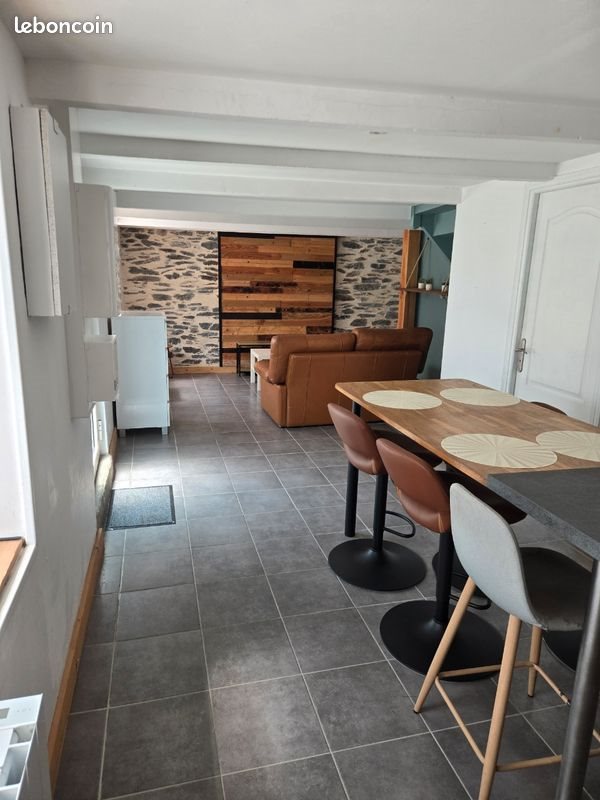 Maison à louer, 65m², Edern