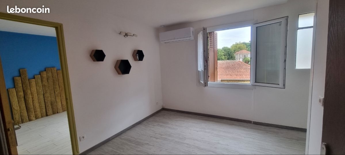 Appartement à louer, 68m², Capvern