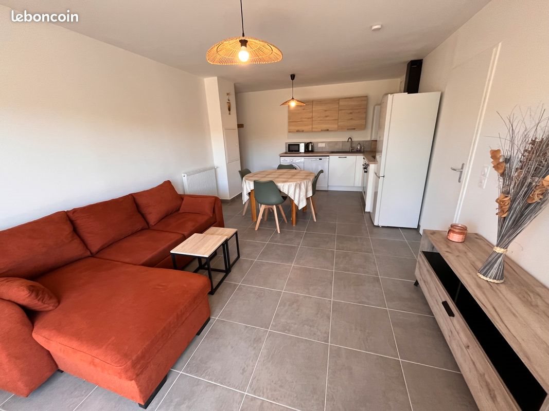 Appartement à louer, 43m², Orange