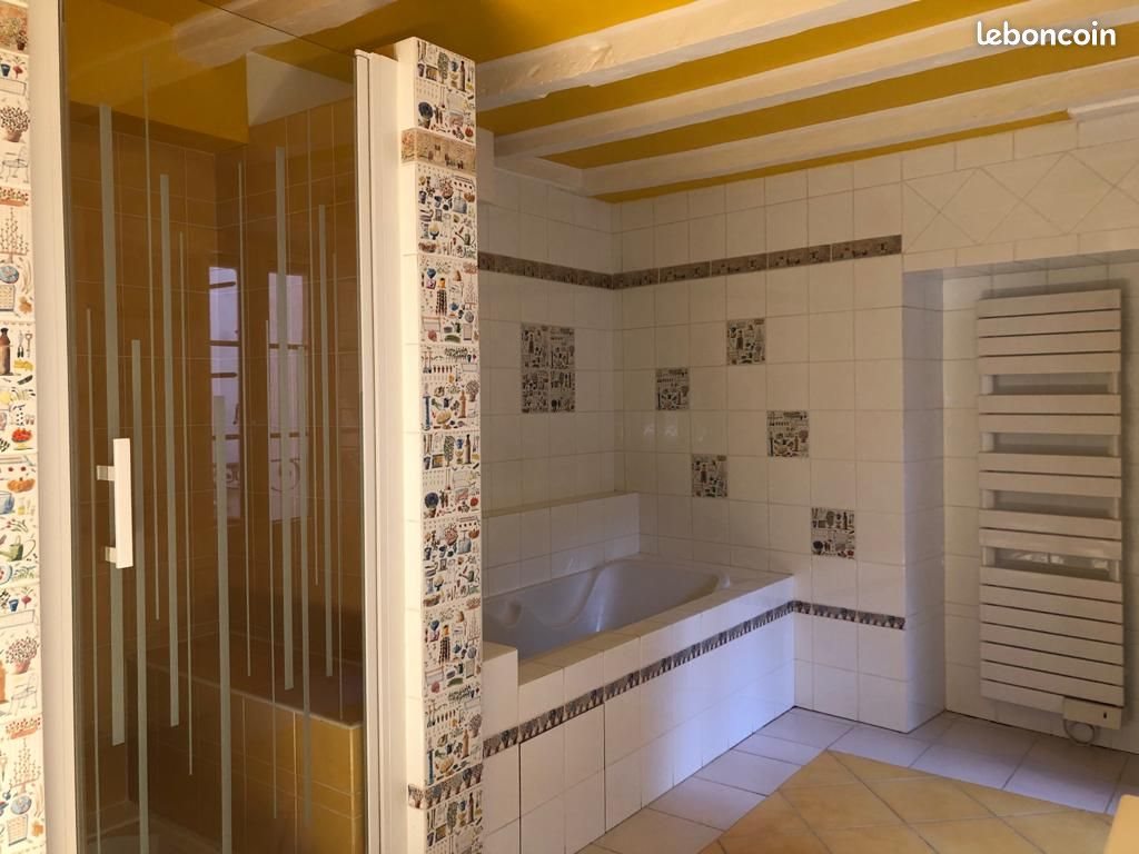 Appartement à louer, 75m², Confolens