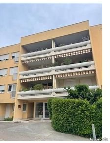 Appartement à vendre, 85m², Pont-Saint-Esprit