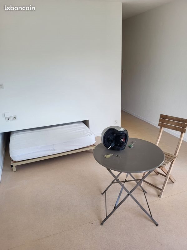 Appartement à louer, 21m², Niort