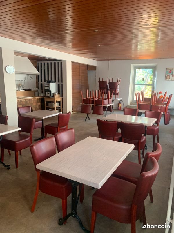 Appartement à louer, 900m², Bagnols-sur-Cèze
