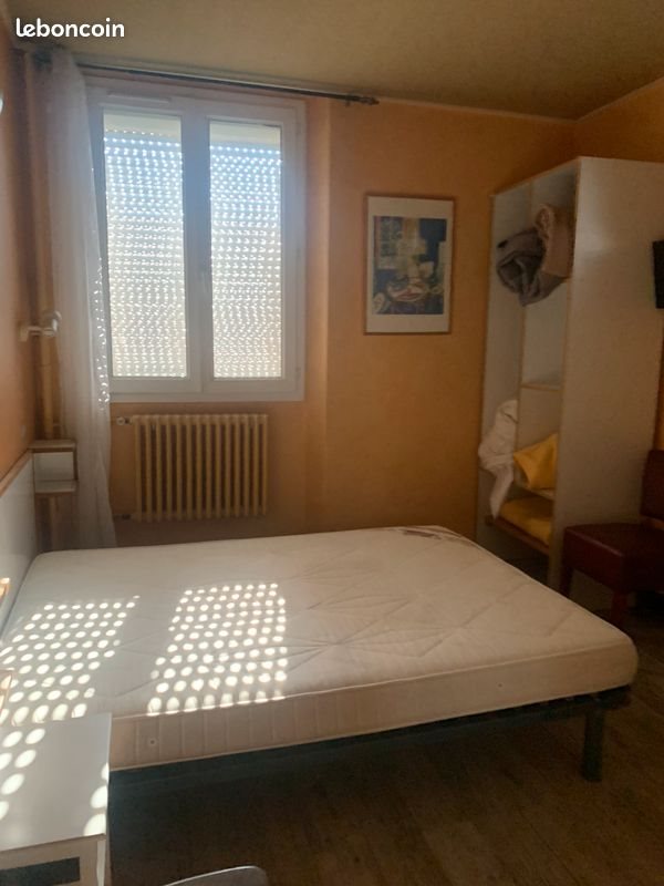 Appartement à louer, 900m², Bagnols-sur-Cèze