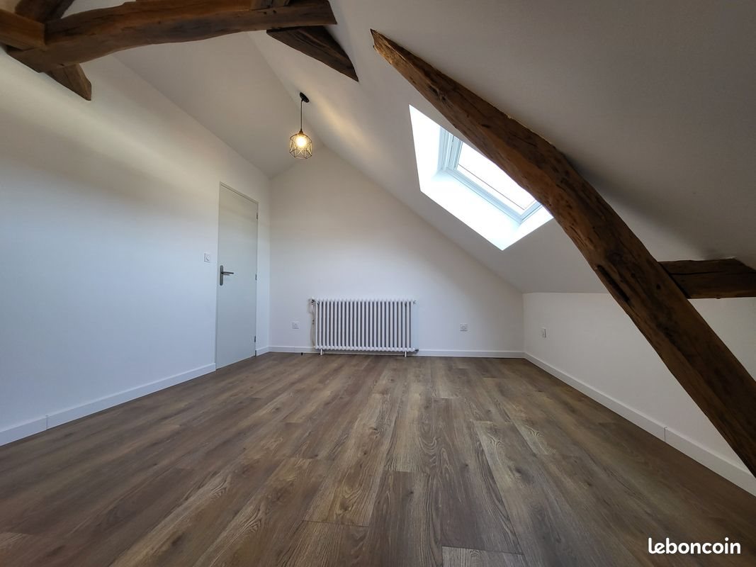 Maison à louer, 85m², Parigné-l'Evêque