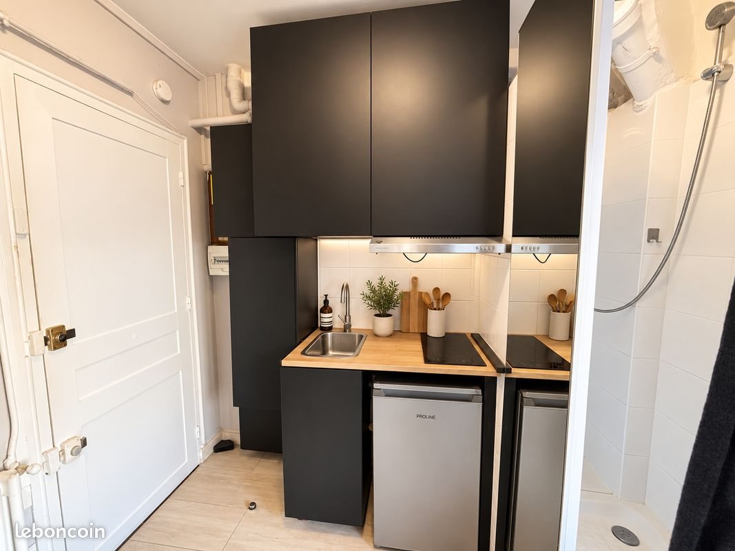 Appartement à louer, 9m², Paris 16ème