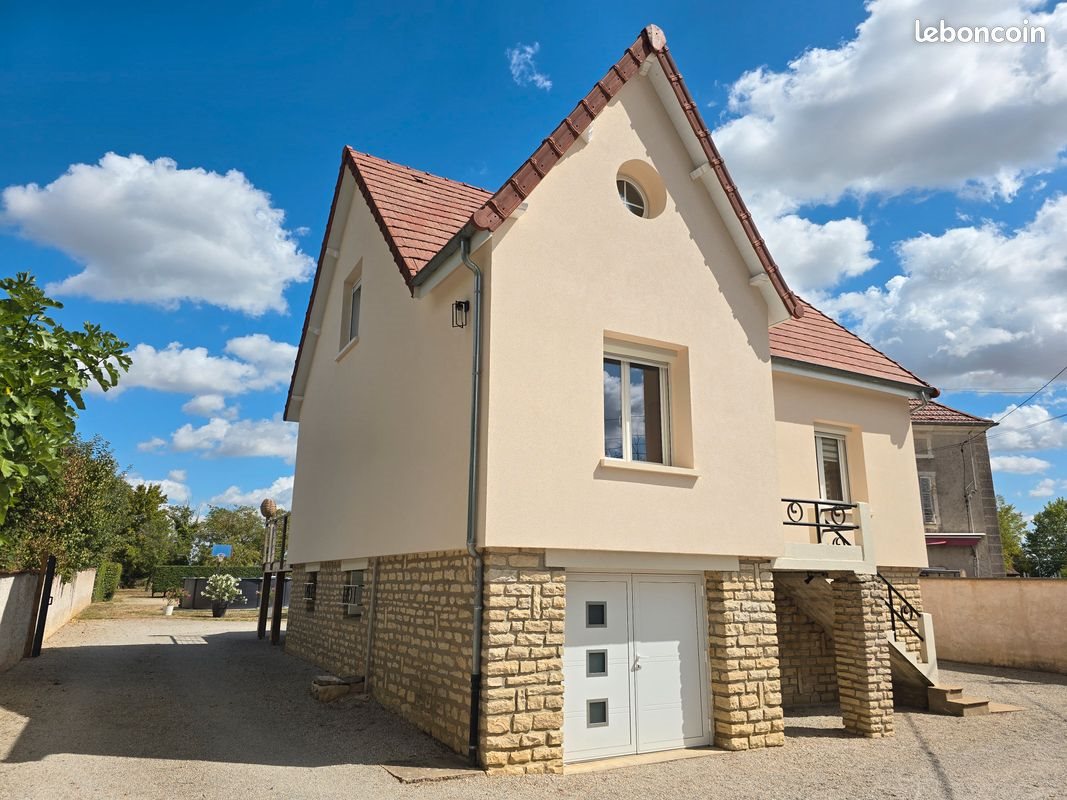 Maison à vendre, 150m², Fontaines