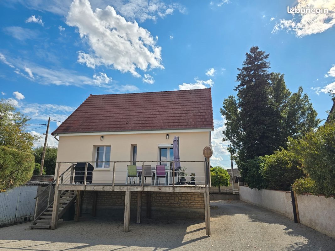 Maison à vendre, 150m², Fontaines