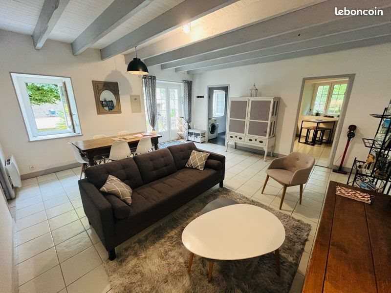 Maison à louer, 85m², Nercillac