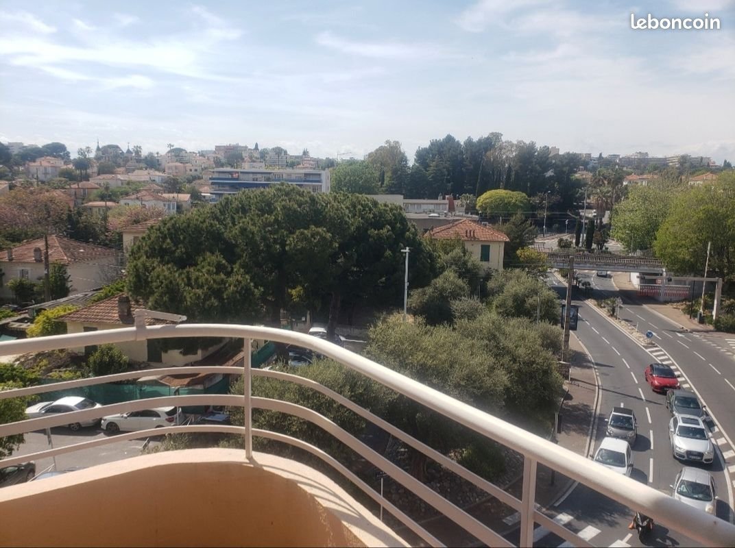 Appartement à louer, 41m², Antibes