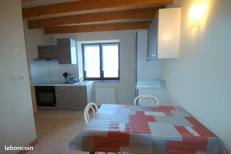 Appartement à louer, 45m², Oyonnax