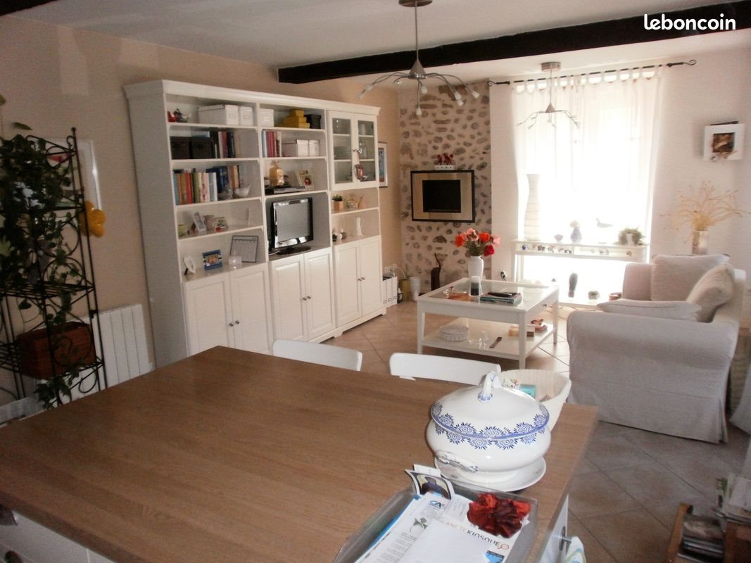 Appartement à louer, 65m², Saint Antoine l'Abbaye