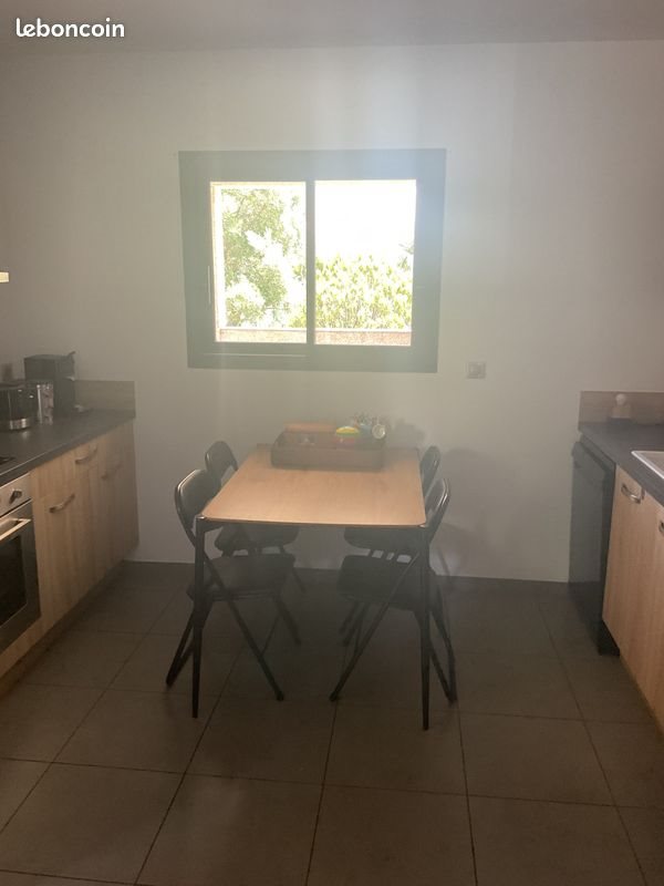 Appartement à louer, 80m², Biguglia