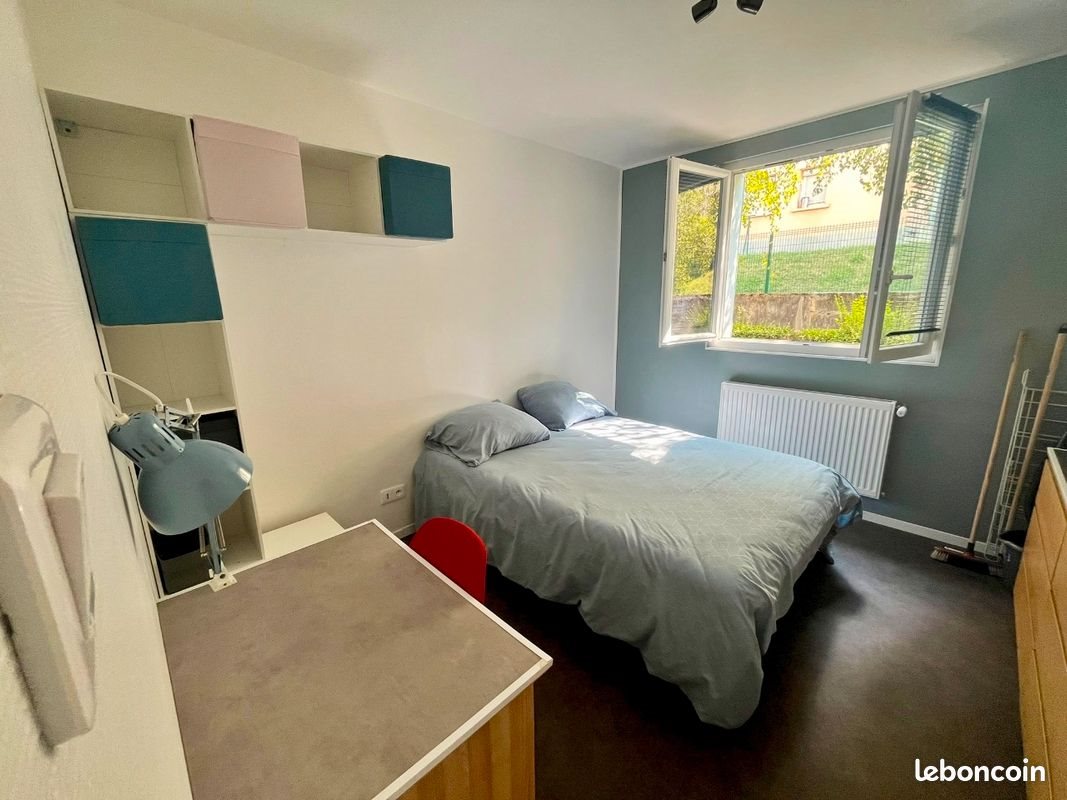 Appartement à louer, 38m², Saint-Etienne
