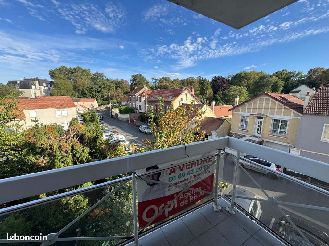 Appartement à louer, 69m², Ris-Orangis