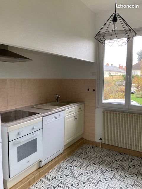 Maison à louer, 150m², Châteauneuf-sur-Loire