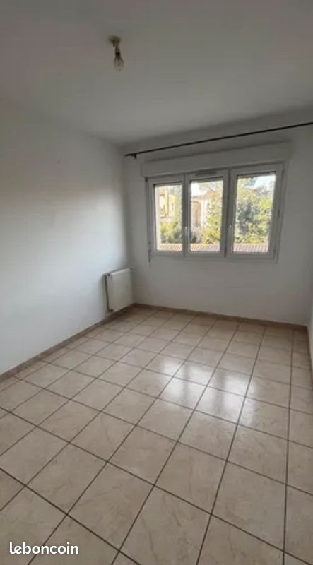 Appartement à louer, 70m², Saint-Just-d'Ardèche