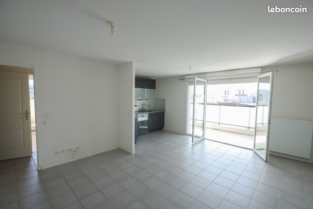 Appartement à louer, 61m², Grenoble