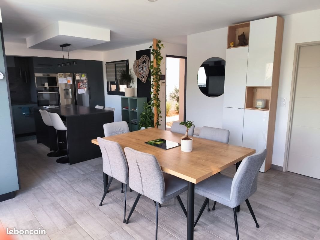 Maison à vendre, 110m², Saint-Thibéry