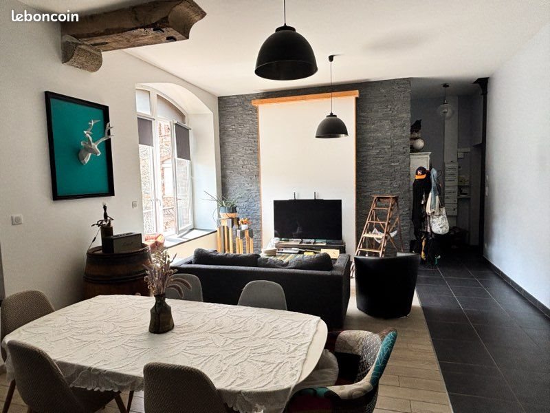 Appartement à vendre, 93m², Bourg-Argental