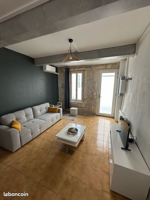 Maison à louer, 47m², Arles