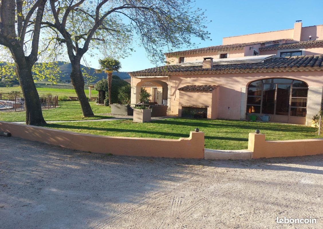 Maison à vendre, 644m², Alba-la-Romaine