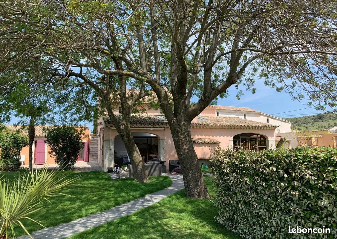 Maison à vendre, 644m², Alba-la-Romaine