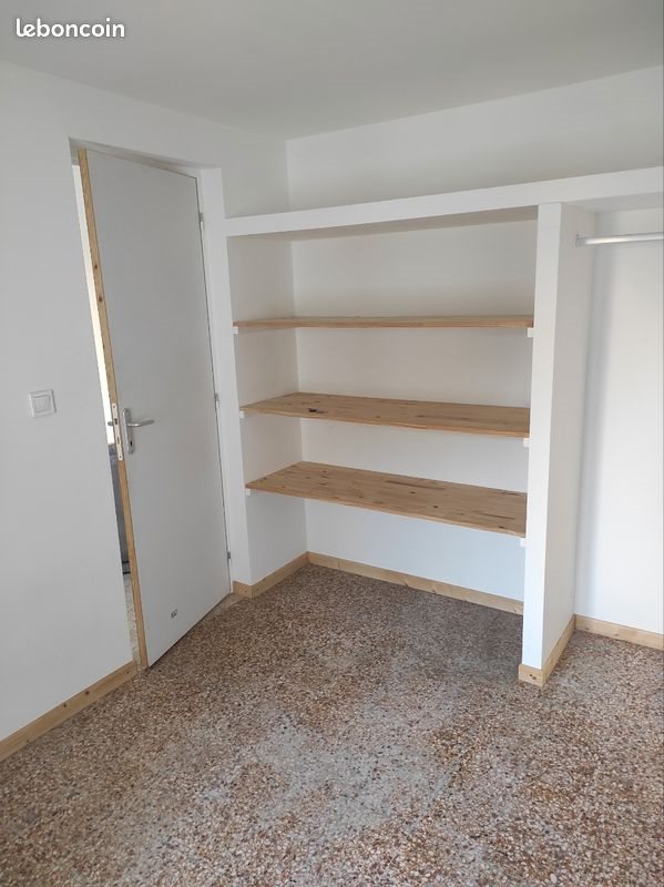 Appartement à louer, 35m², Pont-Saint-Esprit