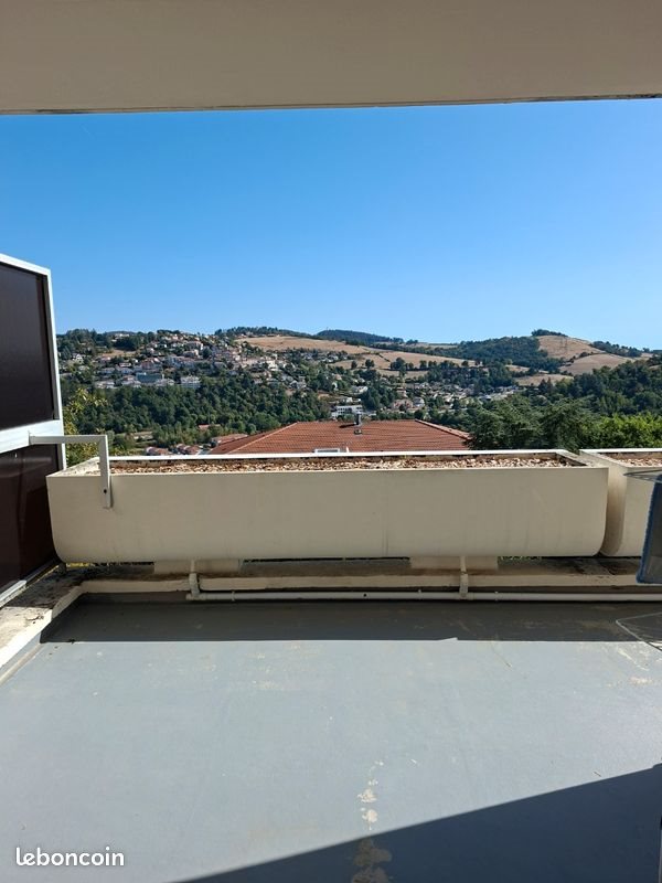 Appartement à louer, 101m², Saint-Priest-en-Jarez