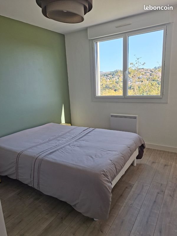 Appartement à louer, 101m², Saint-Priest-en-Jarez