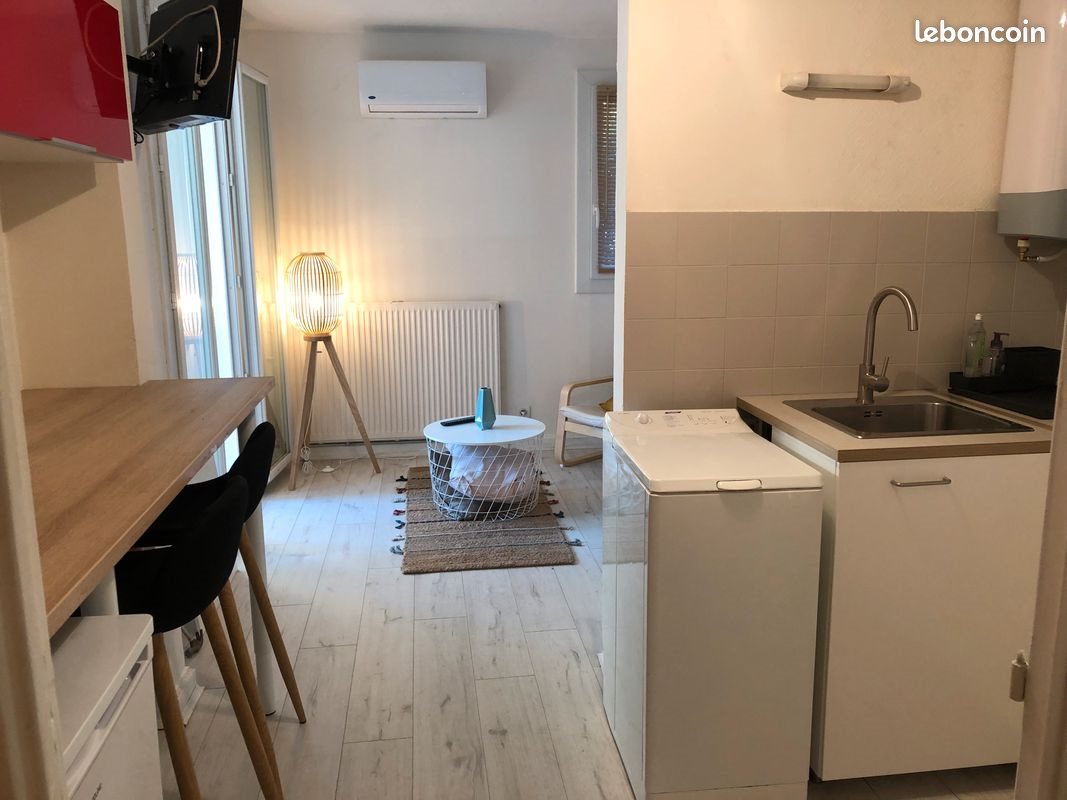 Appartement à louer, 30m², Pont-Saint-Esprit