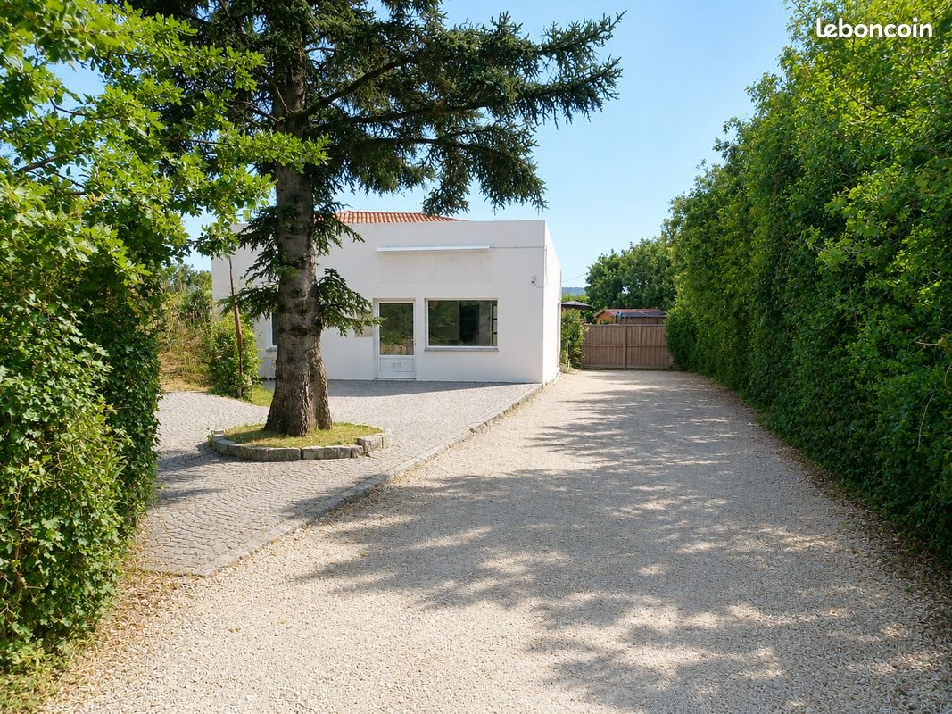 Appartement à vendre, 77m², Saint-Vallier-de-Thiey
