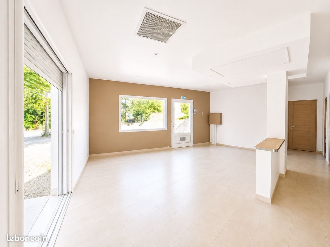 Appartement à vendre, 77m², Saint-Vallier-de-Thiey