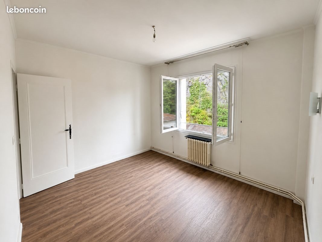 Appartement à louer, 110m², Tulle