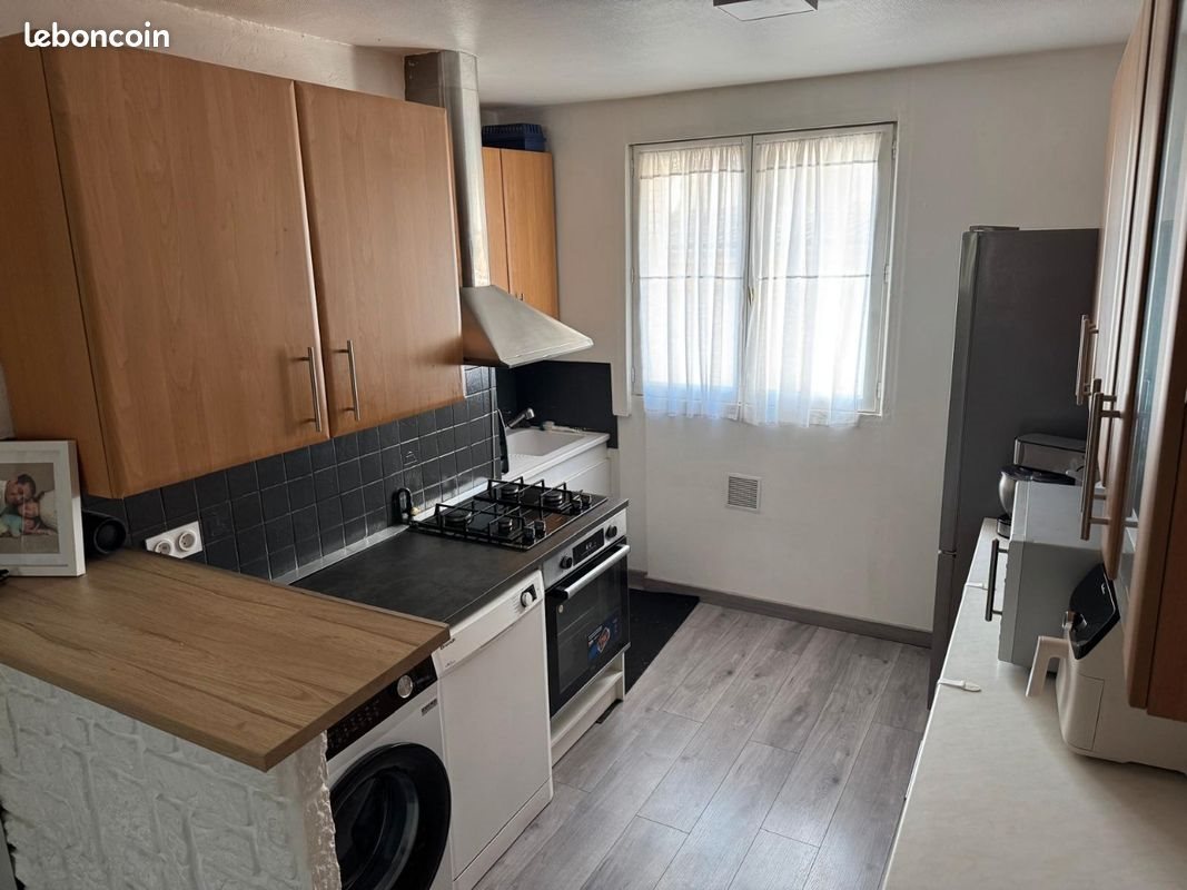 Appartement à louer, 52m², Vénissieux